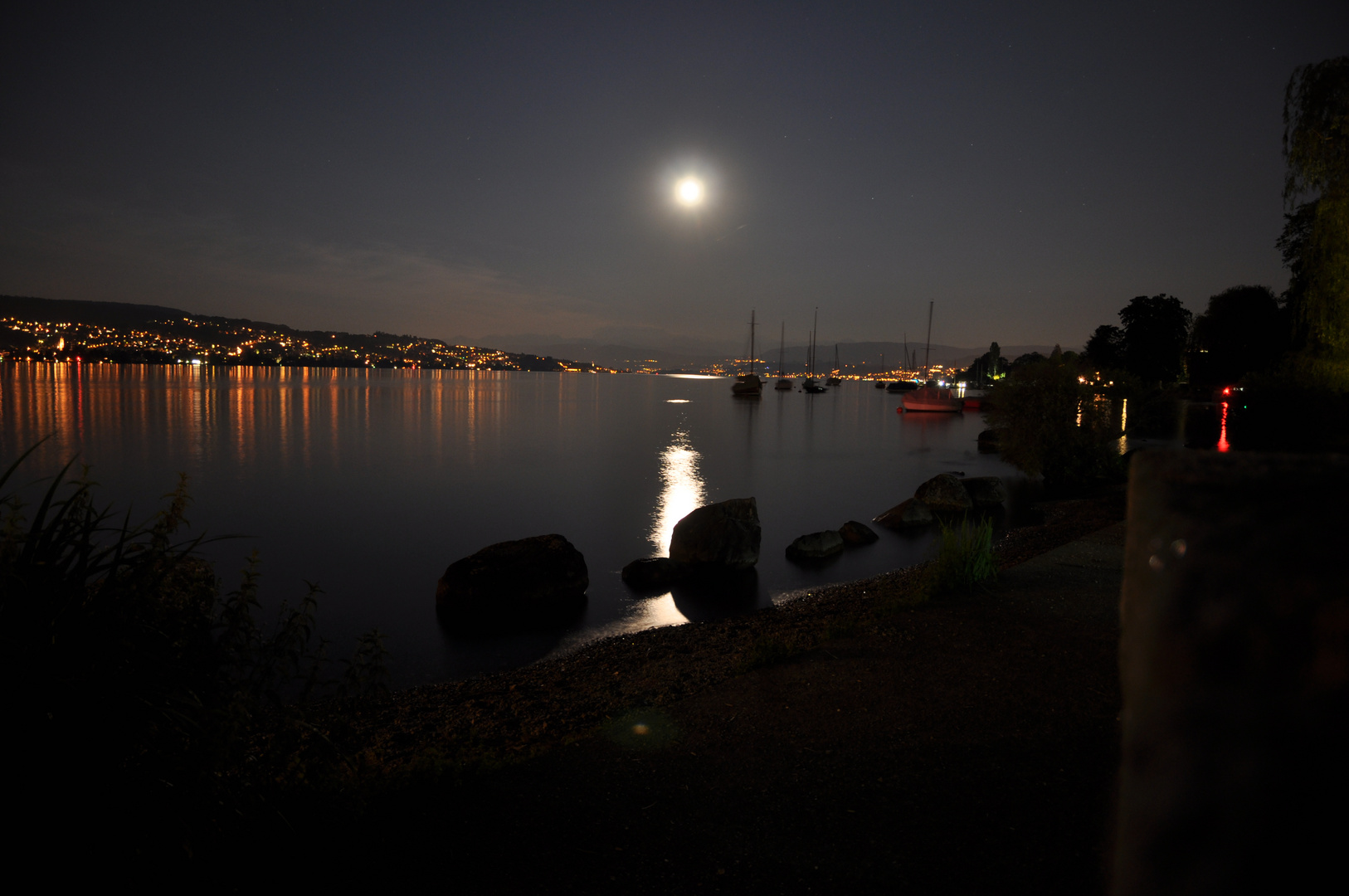 Vollmond über Zürichsee