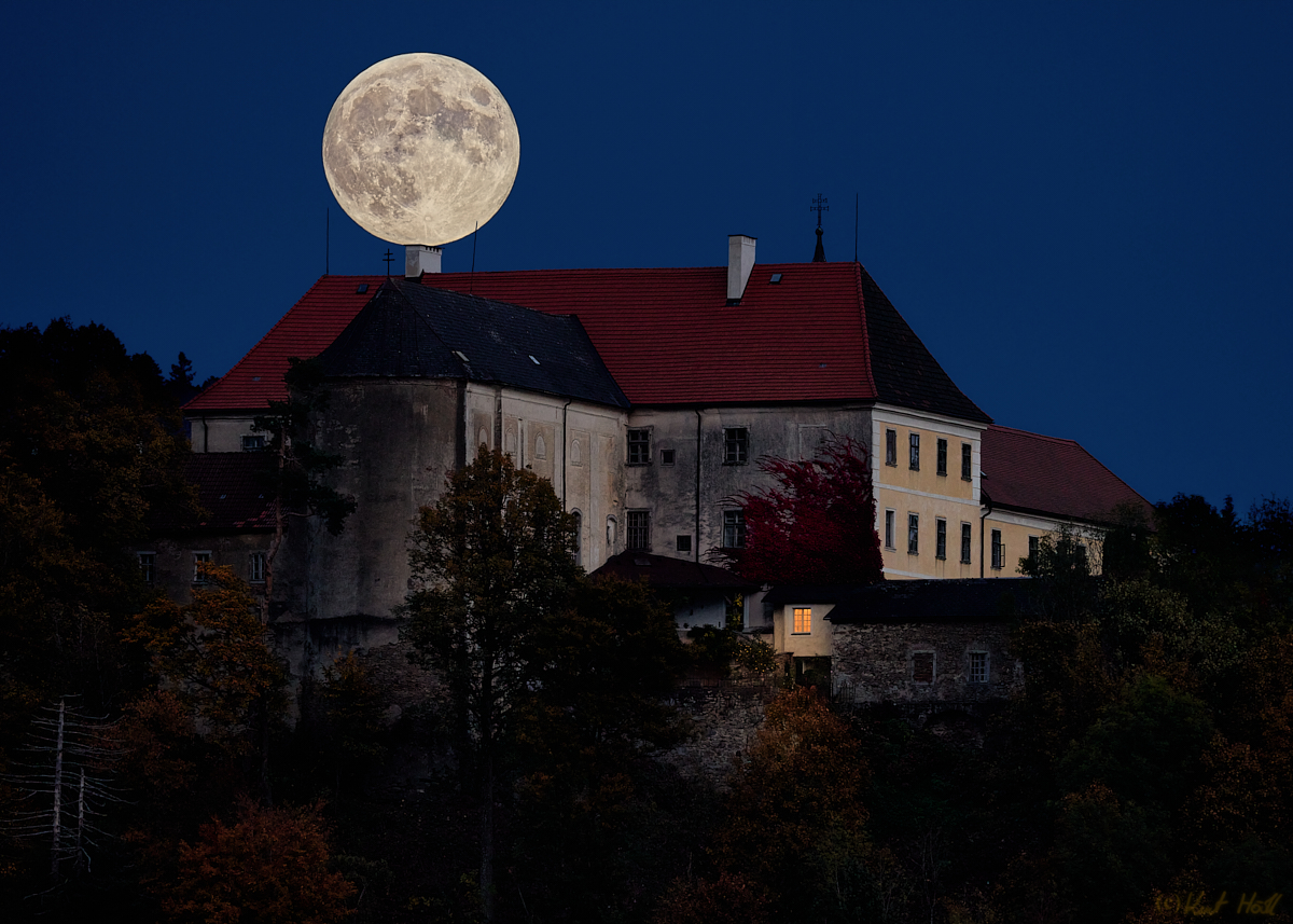 Vollmond überm Schloss...