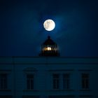 Voll(mond) wie ein Leuchtturm