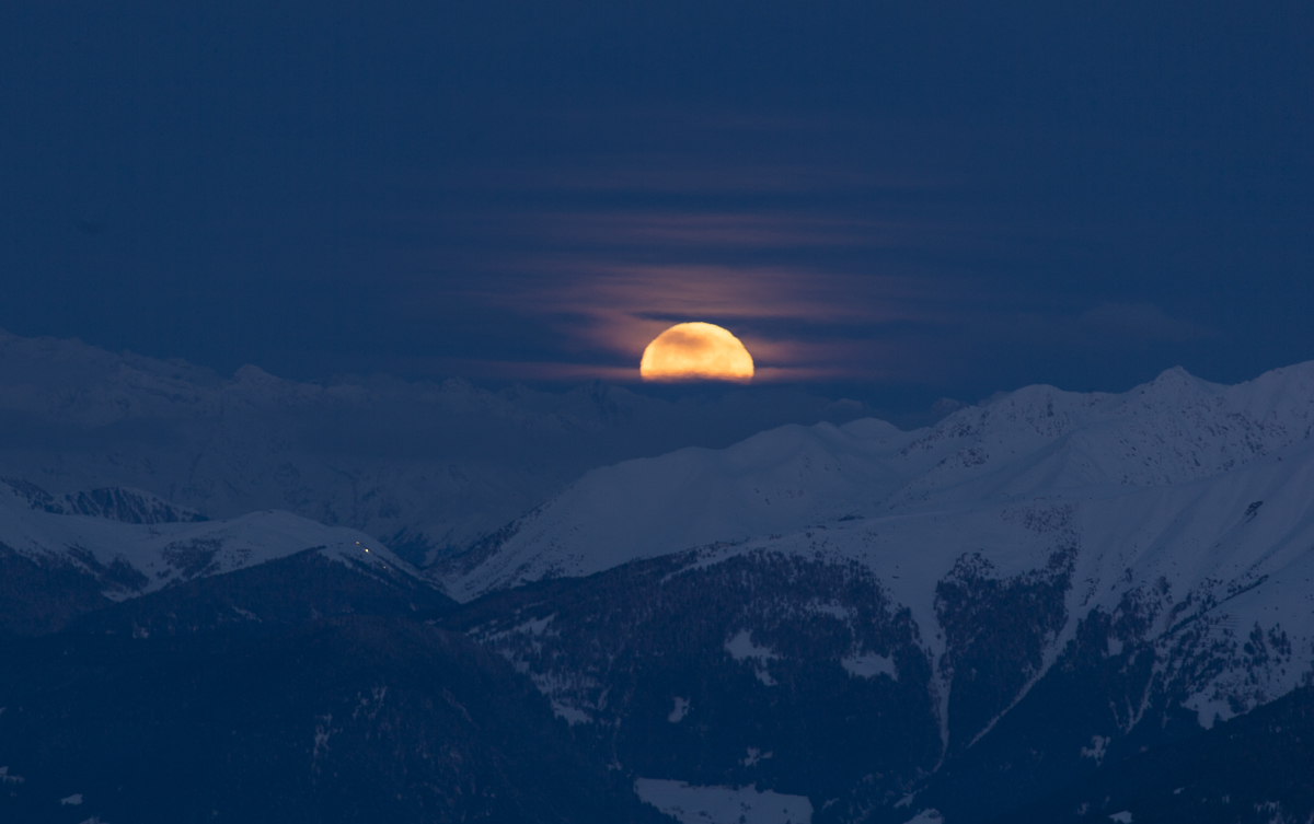 Vollmonduntergang vom Lutherkopf