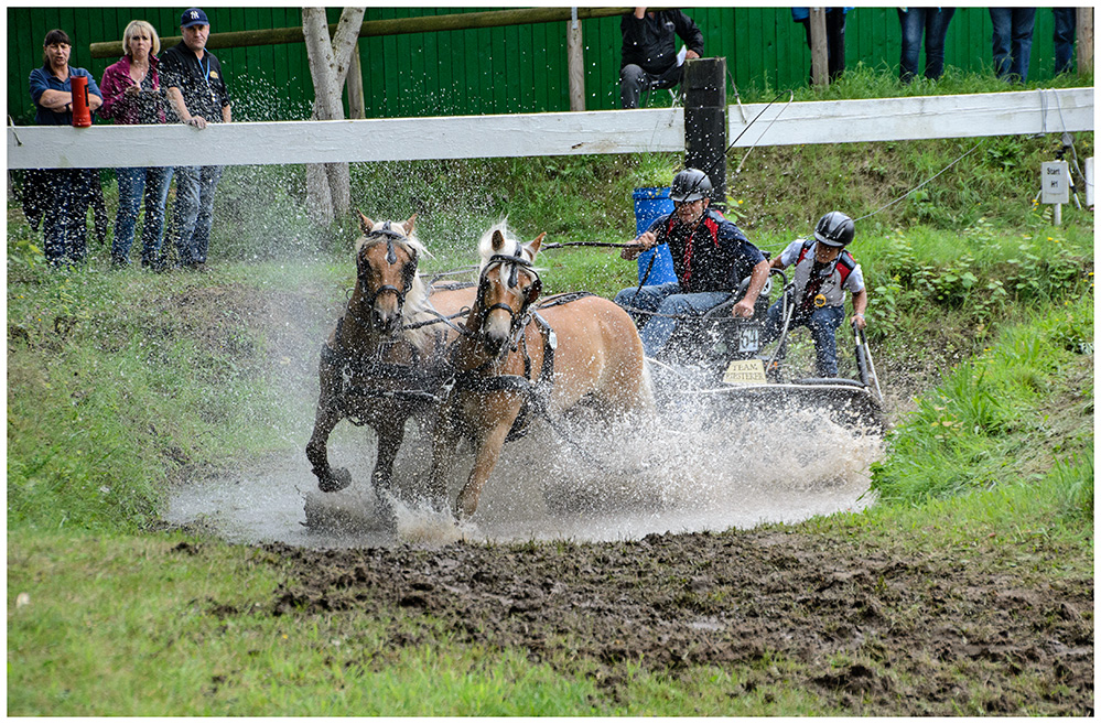 Vollspeed durchs Wasser