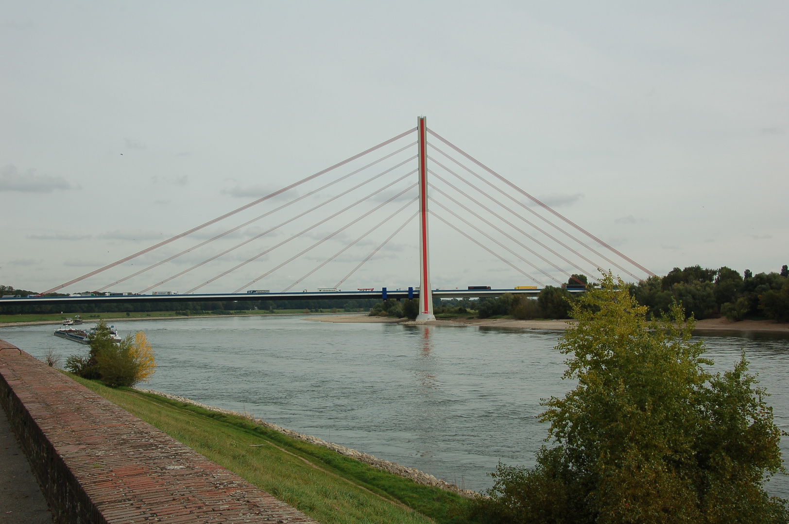 Volmerswerth Rheinbrücke