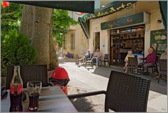 Volonne -- Café-des-Arts