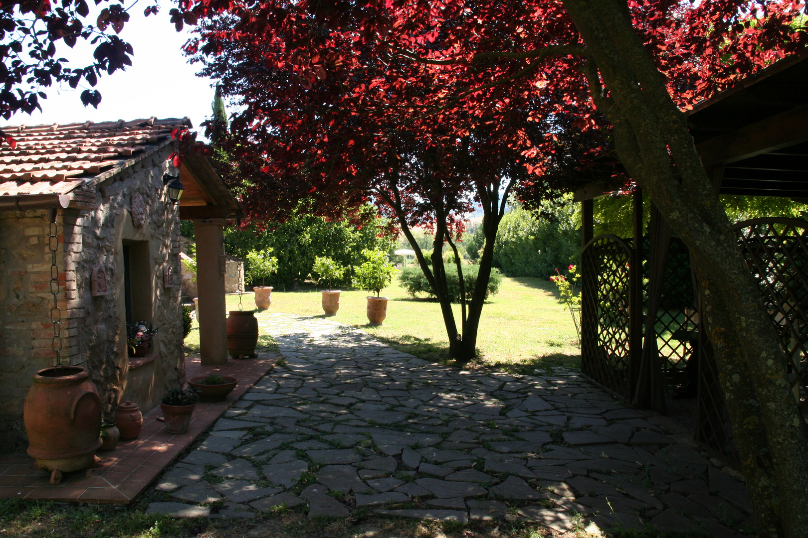 Volterra - Blick in den Garten