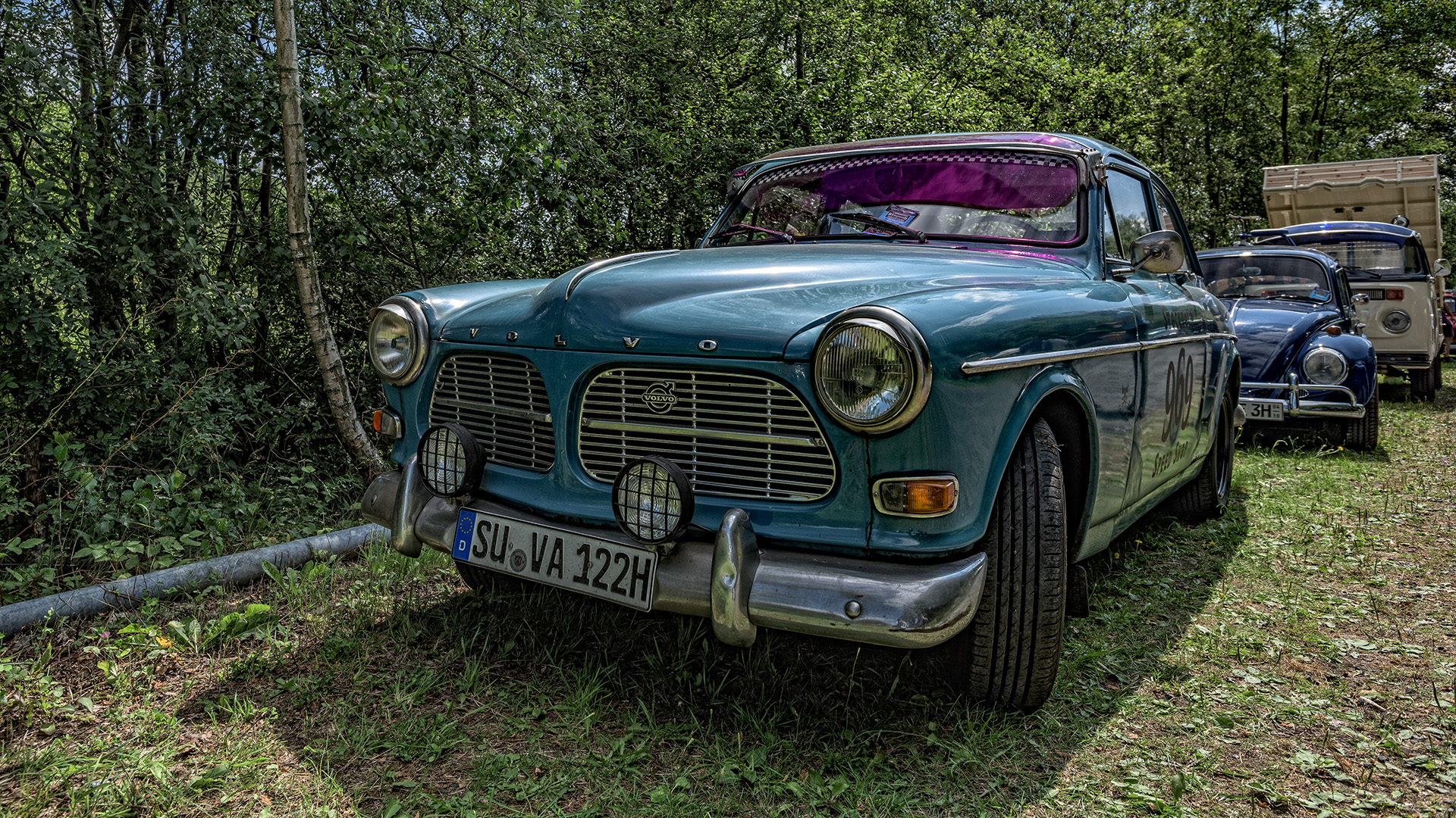 Volvo 121