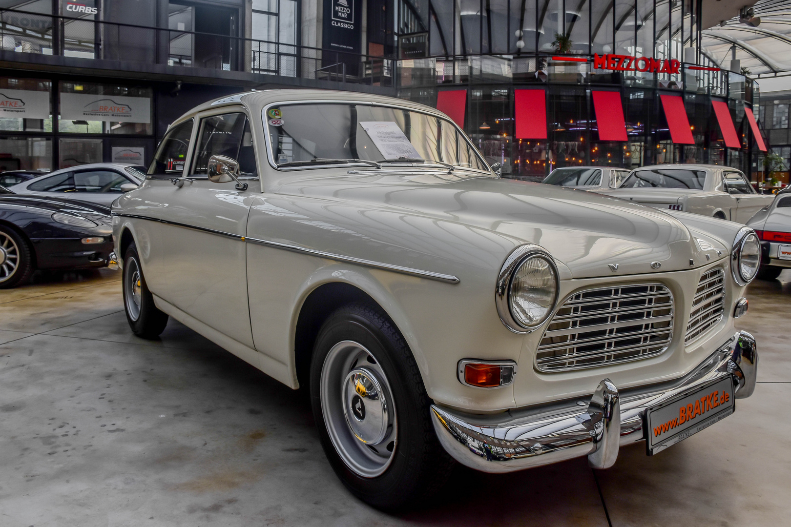 VOLVO "Amazon"