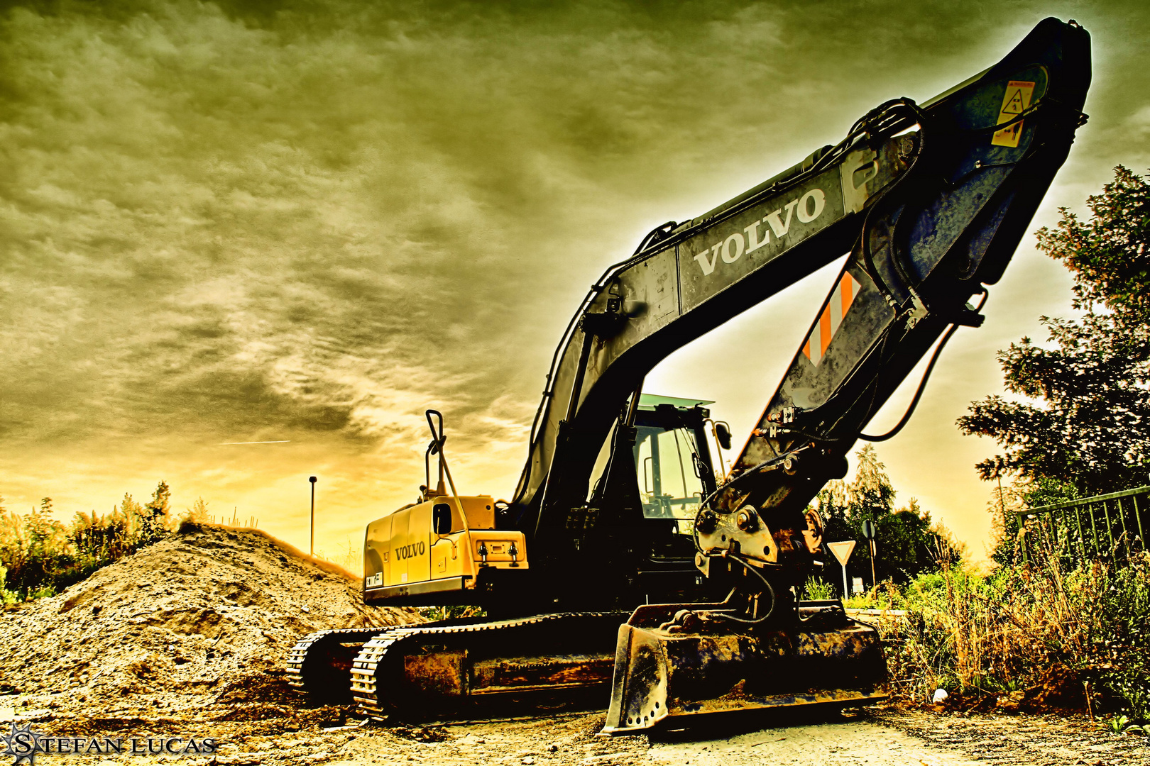 Volvo Bagger Foto Bild Baumaschinen Verkehr Fahrzeuge Schiene Und Strasse Bilder Auf Fotocommunity