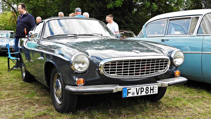 Volvo P1800