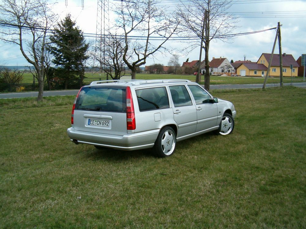 VOLVO V70