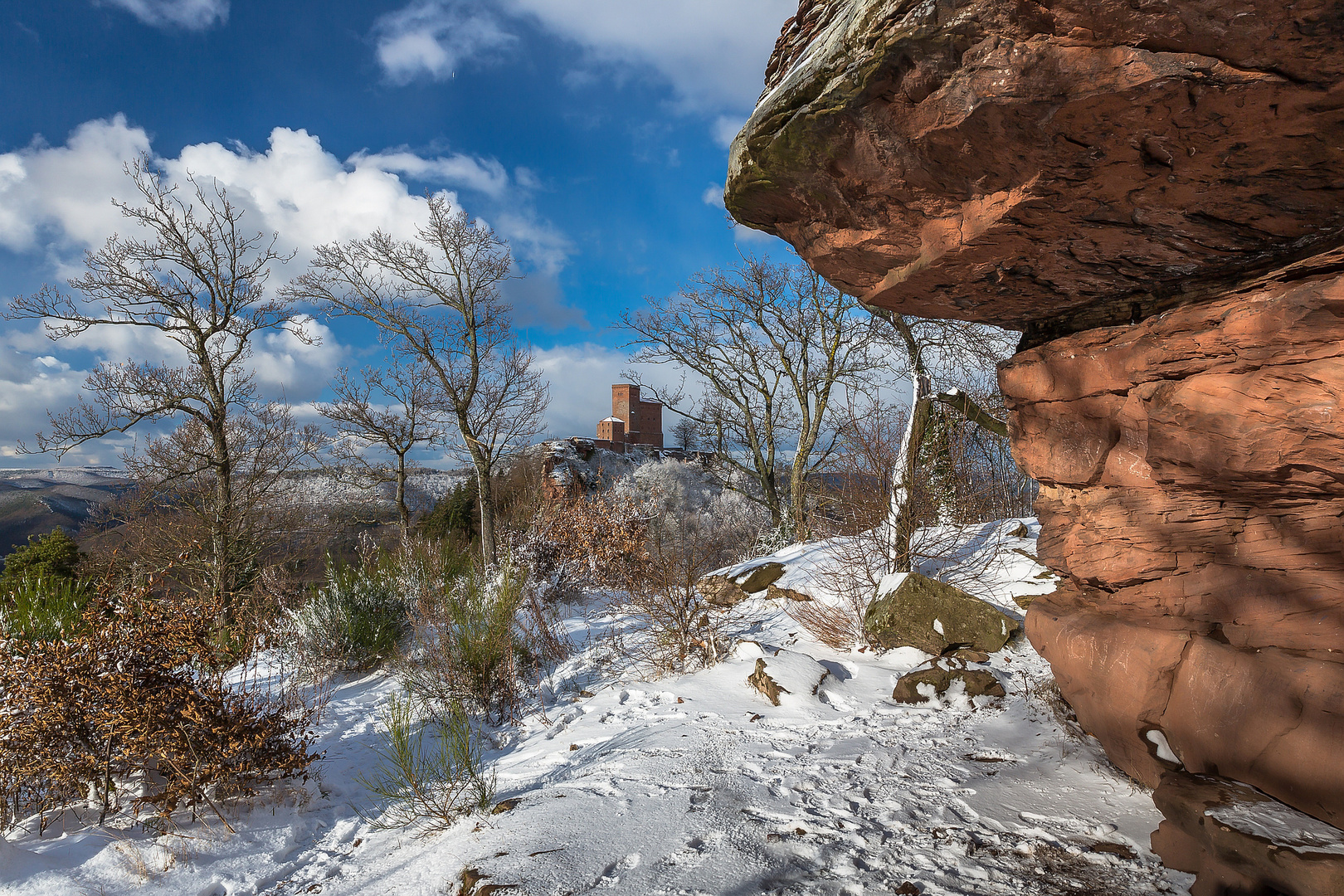 Vom Anebos zum Trifels