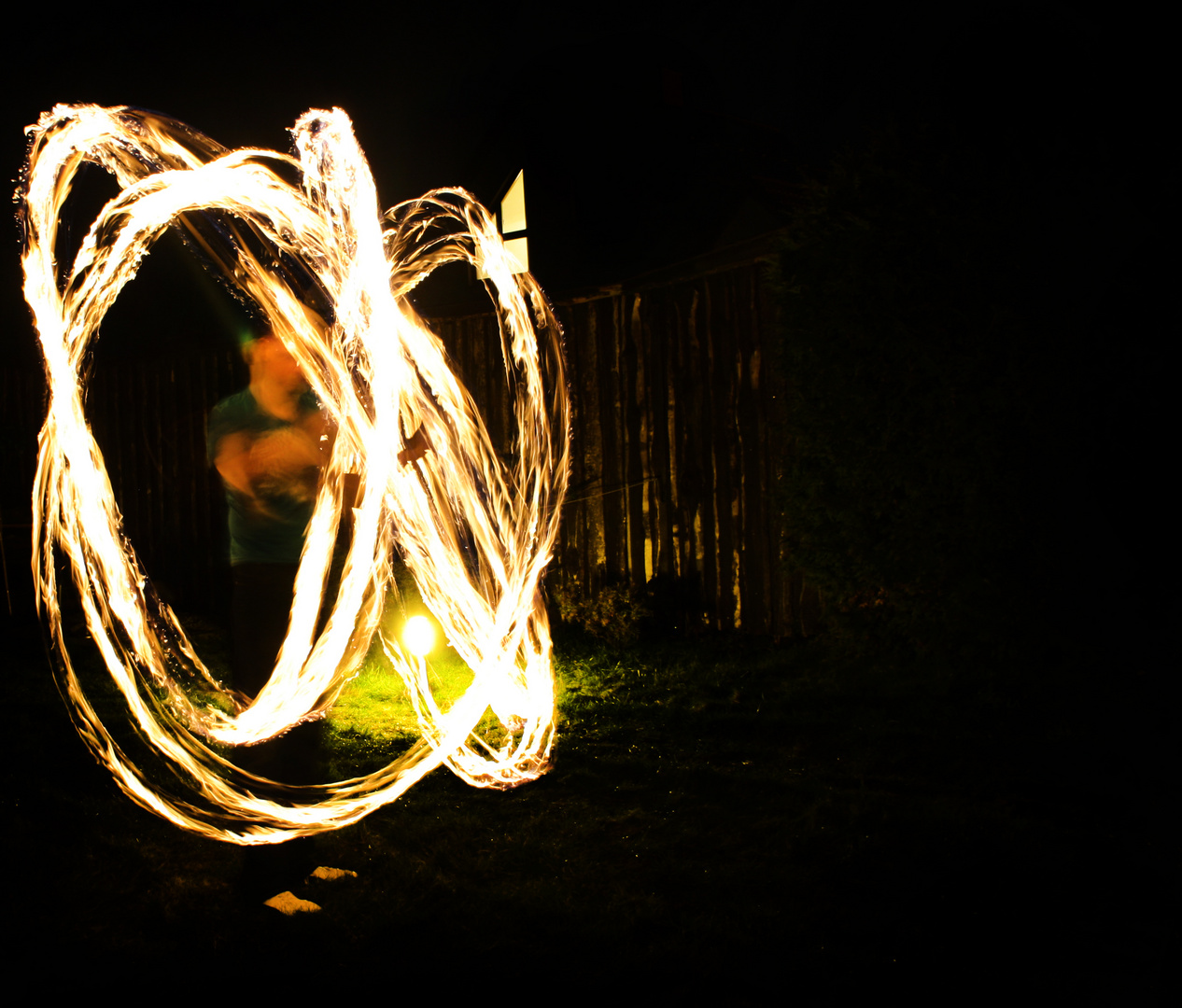 Vom Feuer eingeschlossen