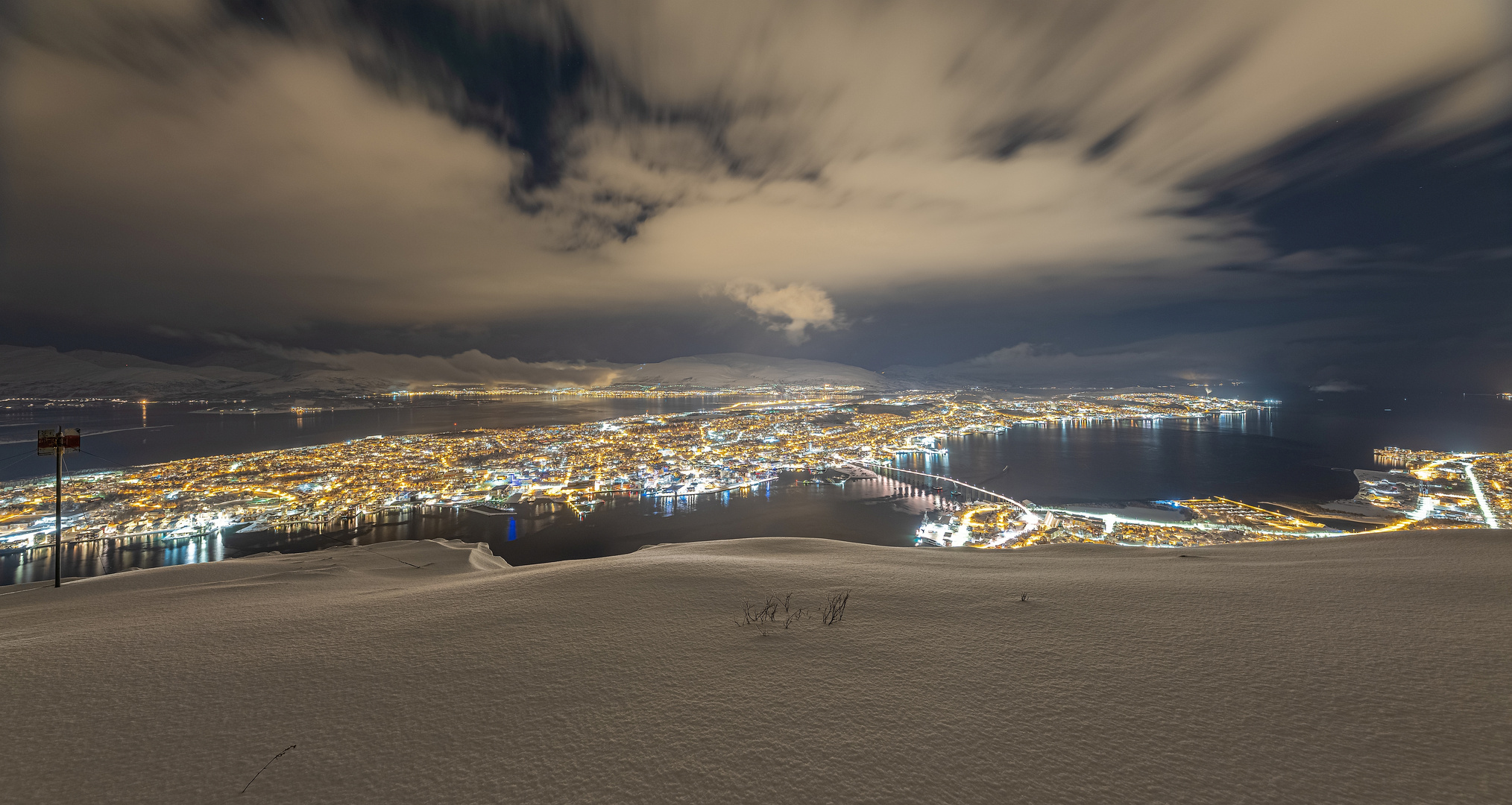 ... vom Fjellheisen runter nach Tromsö ...