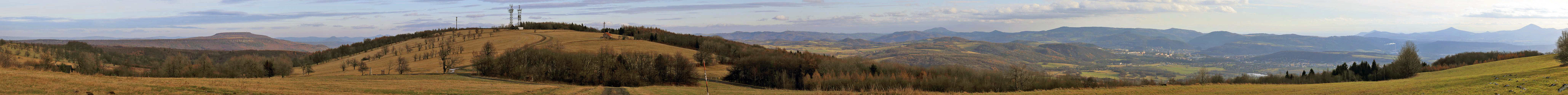 Vom Hohen Schneeberg zum Milleschauer  ist in der FC noch kein Panorama hochgeladen worden,..