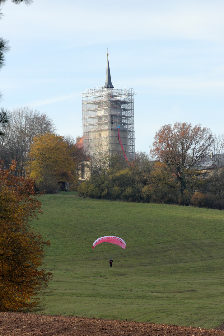 .....vom Kirchturm geflogen?