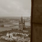 vom Kölner Dom bei Regen