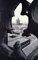 Vom Kölner Dom Richtung Kirche Gross Sankt Martin fotografiert (1986)