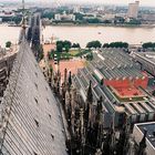 Vom Kölner Dom Richtung Museum,Hohenzollernbrücke und Hyatt Regency Hotel