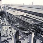 Vom Kölner Dom Richtung St. Mariä Himmelfahrt und Bahnhofsvorplatz fotografiert (1986)