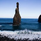 ..vom Meer umtost, die Felsen v. Ribeira da Janela (Madeira)