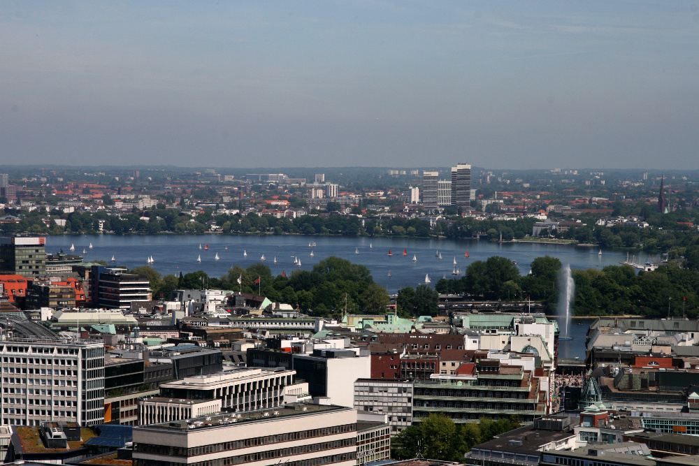 Vom Michel auf die Alster