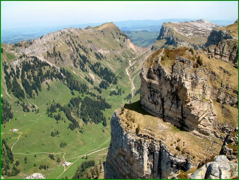 Vom Niederhorn zum Gemmenalphorn im Berner Oberland