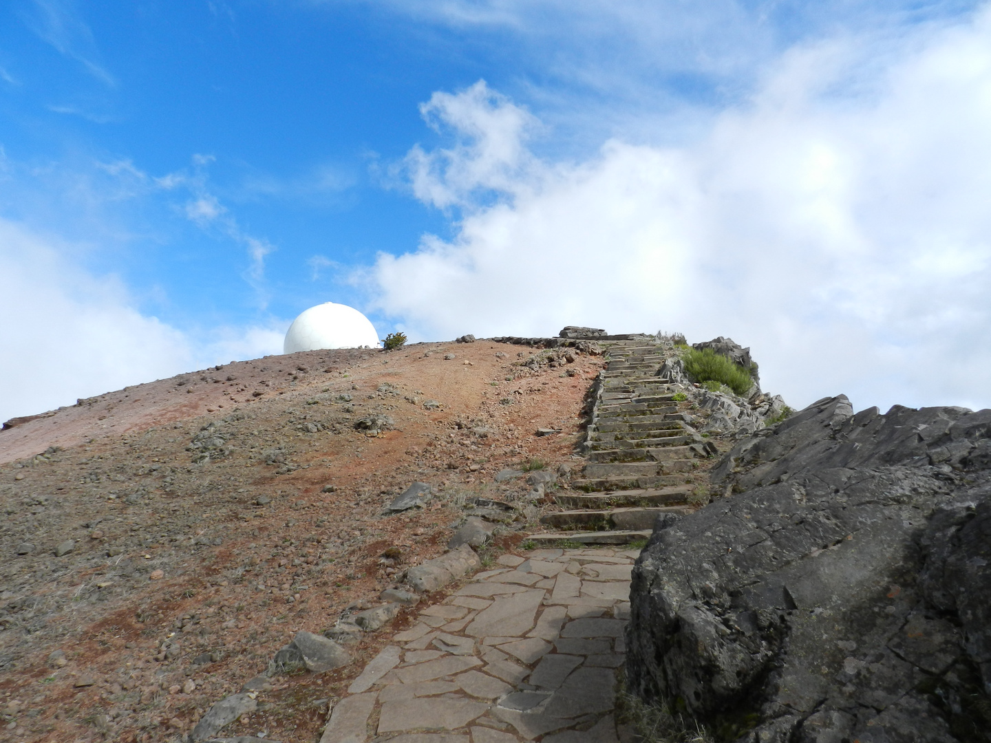 vom Pico do Arieiro nach Pico Ruivo (Maderia)