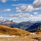 Vom Pordoijoch 2239 m Richtung Cortina d' Ampezzo