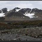 Vom Schmelzwasser der Gletscher ausgewaschen..