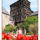 Vom Stadttor zur Kirche bis zum Touristenmagnet...