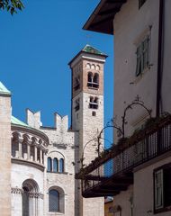 vom "wandelbalkon" zum turm...