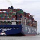 von achtern..."CMA CGM MONTMARTRE"