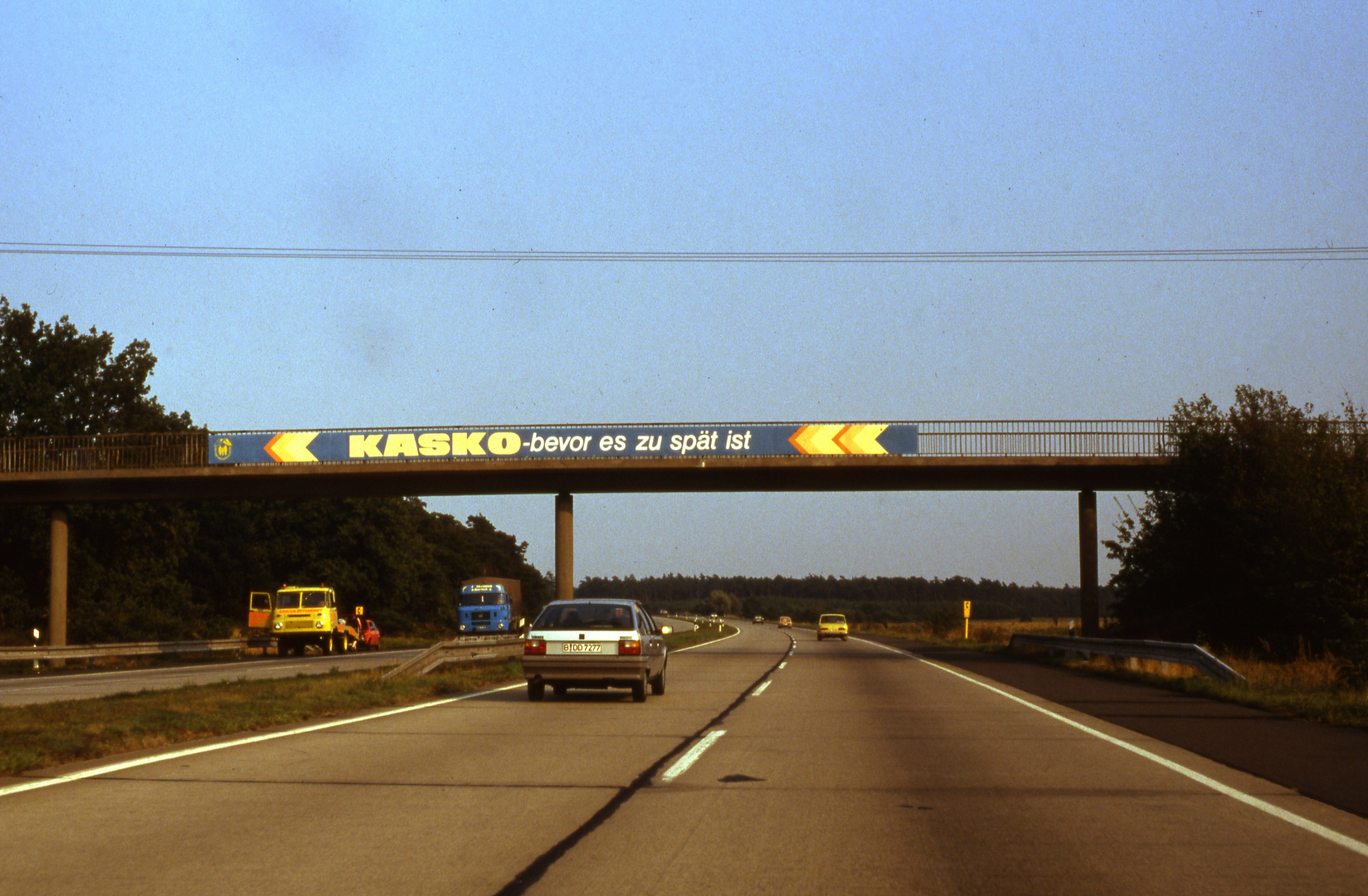von Berlin nach Hamburg Foto & Bild ddr, autobahn, autos Bilder auf
