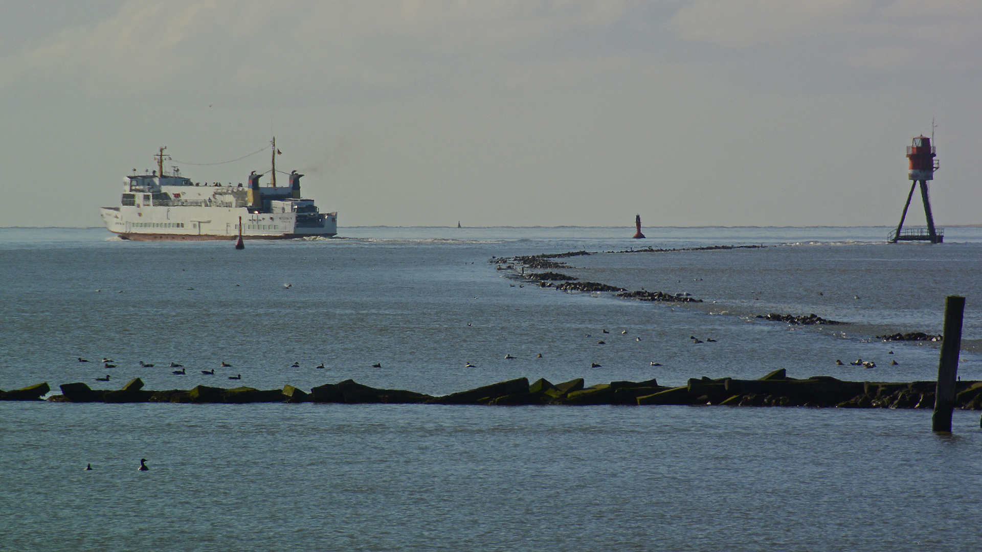 Von Borkum nach Emden-Außenhafen über die Fischerbalje in das Westerems-Fahrwasser