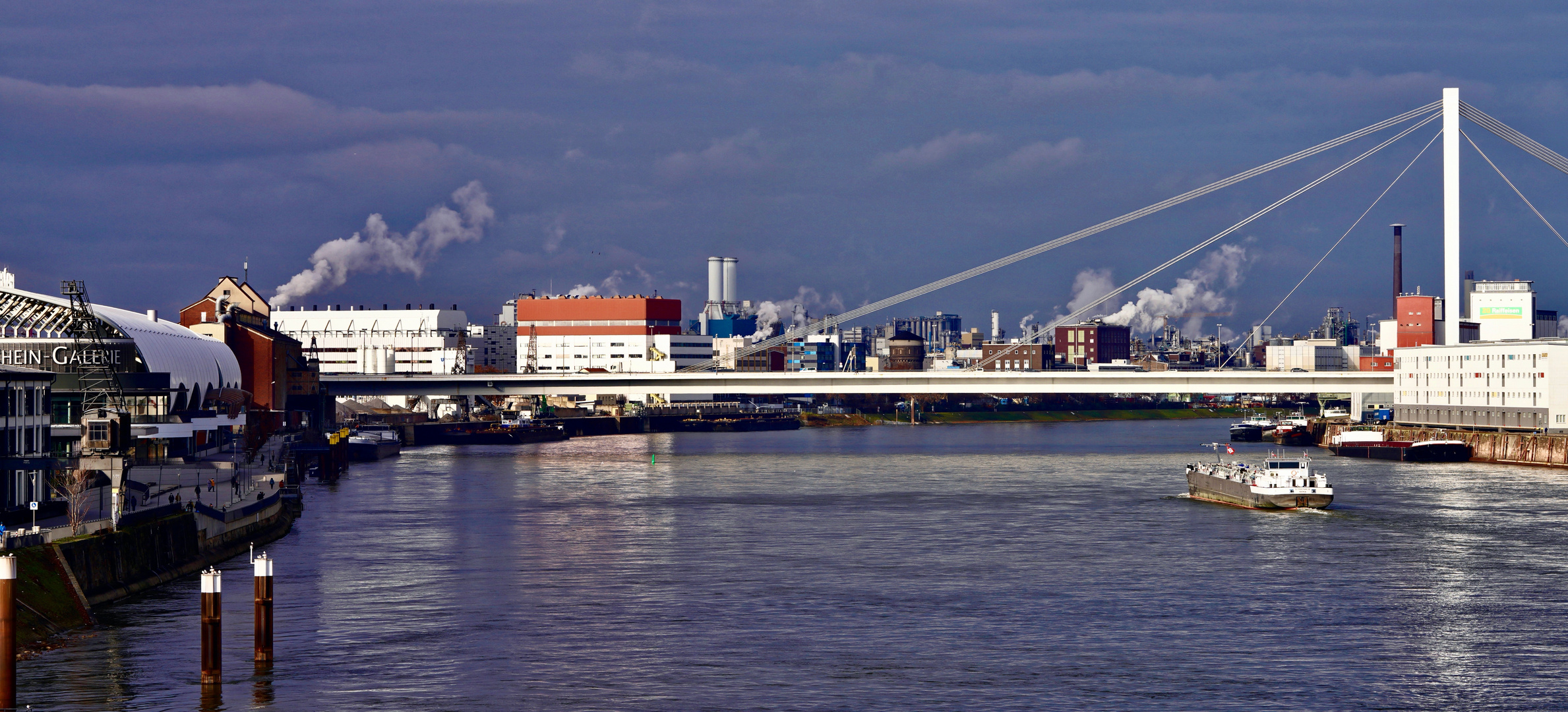 von Brücke zu Brücke