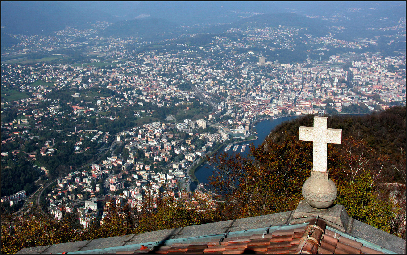 Von dem Dach der Kapelle