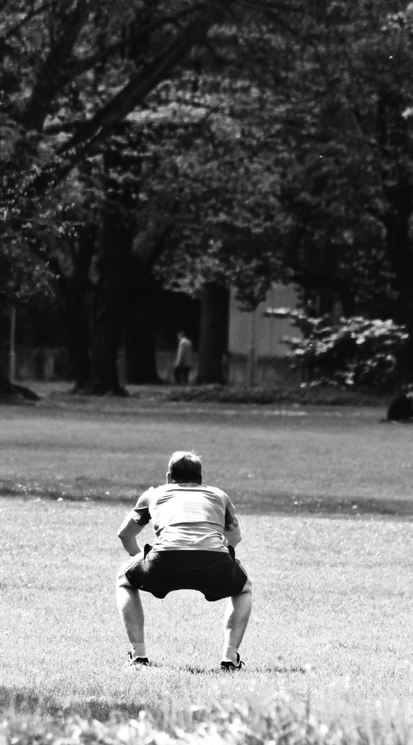 VON DER AUSÜBUNG DES SPORTES IM KURPARK