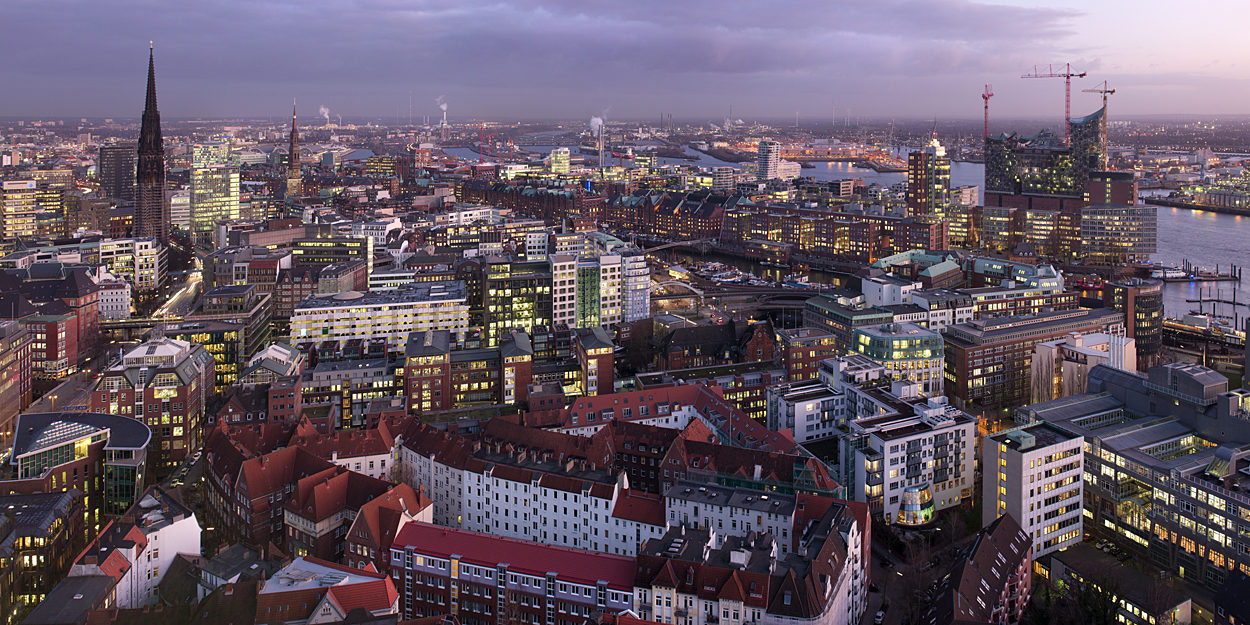 Von der Nikolaikirche bis zur Speicherstadt