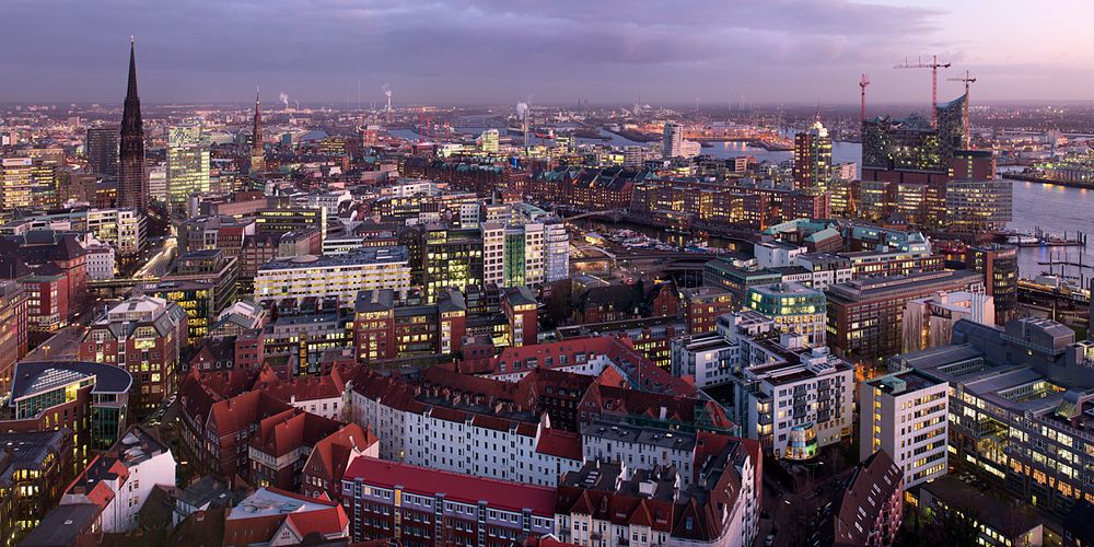 Von der Nikolaikirche bis zur Speicherstadt