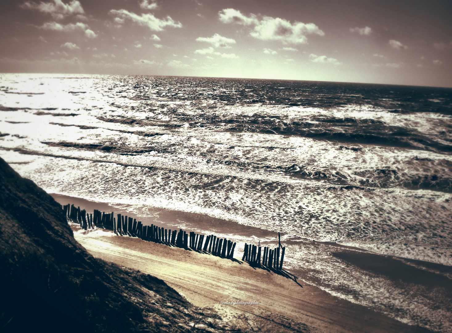 Von der Steilküste aufs Meer hinaus