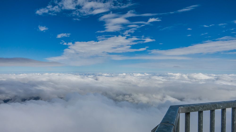 von der Zugspitze im September