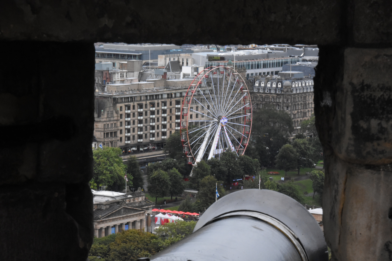 Von Edinburgh Castle im August 2018