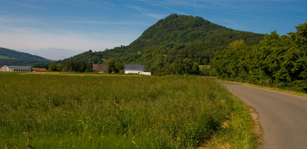 Von Engen nach Singen wollen wir nicht über die Berge