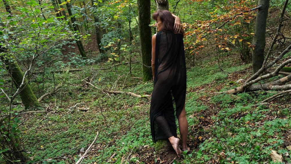von hinten 2 Foto &amp; Bild erwachsene, outdoor, woman Bilder auf