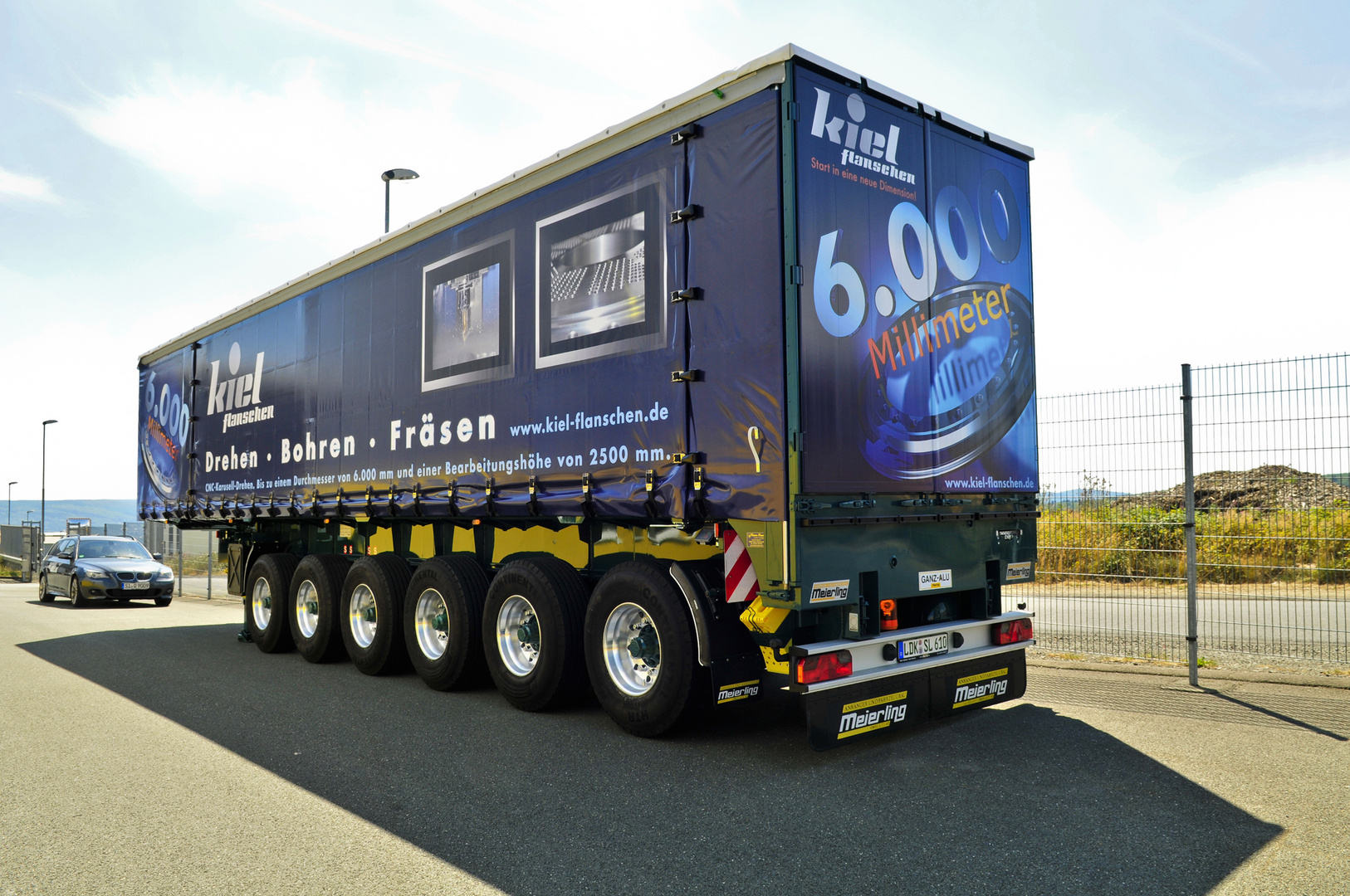 Von mir gestalteter LKW-Auflieger Kiel-Flanschen 3