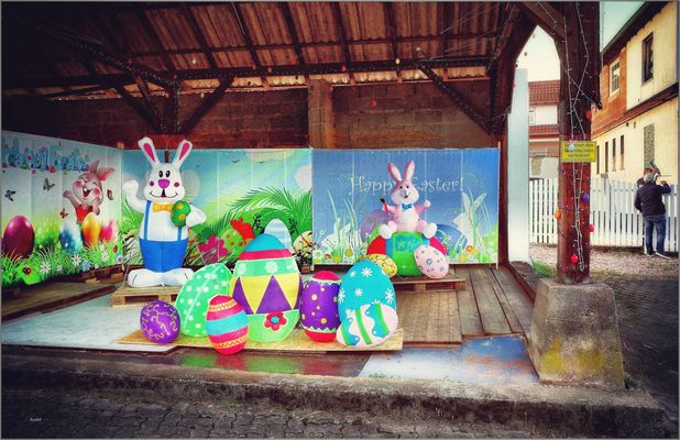Von Osterkitsch und Hasenkunst