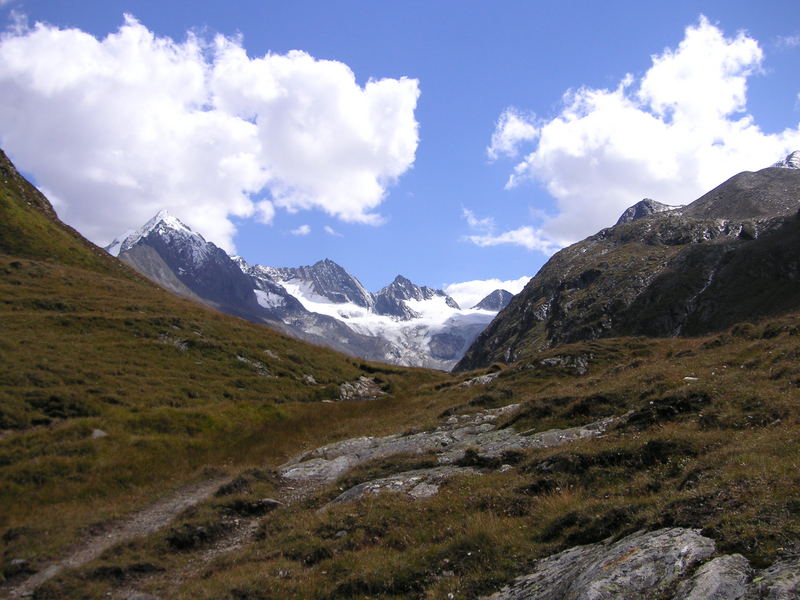 Von Schönwieshütte Richtung Rotmoostal