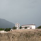 Von Shangrila zum Qomolangma - Kirche