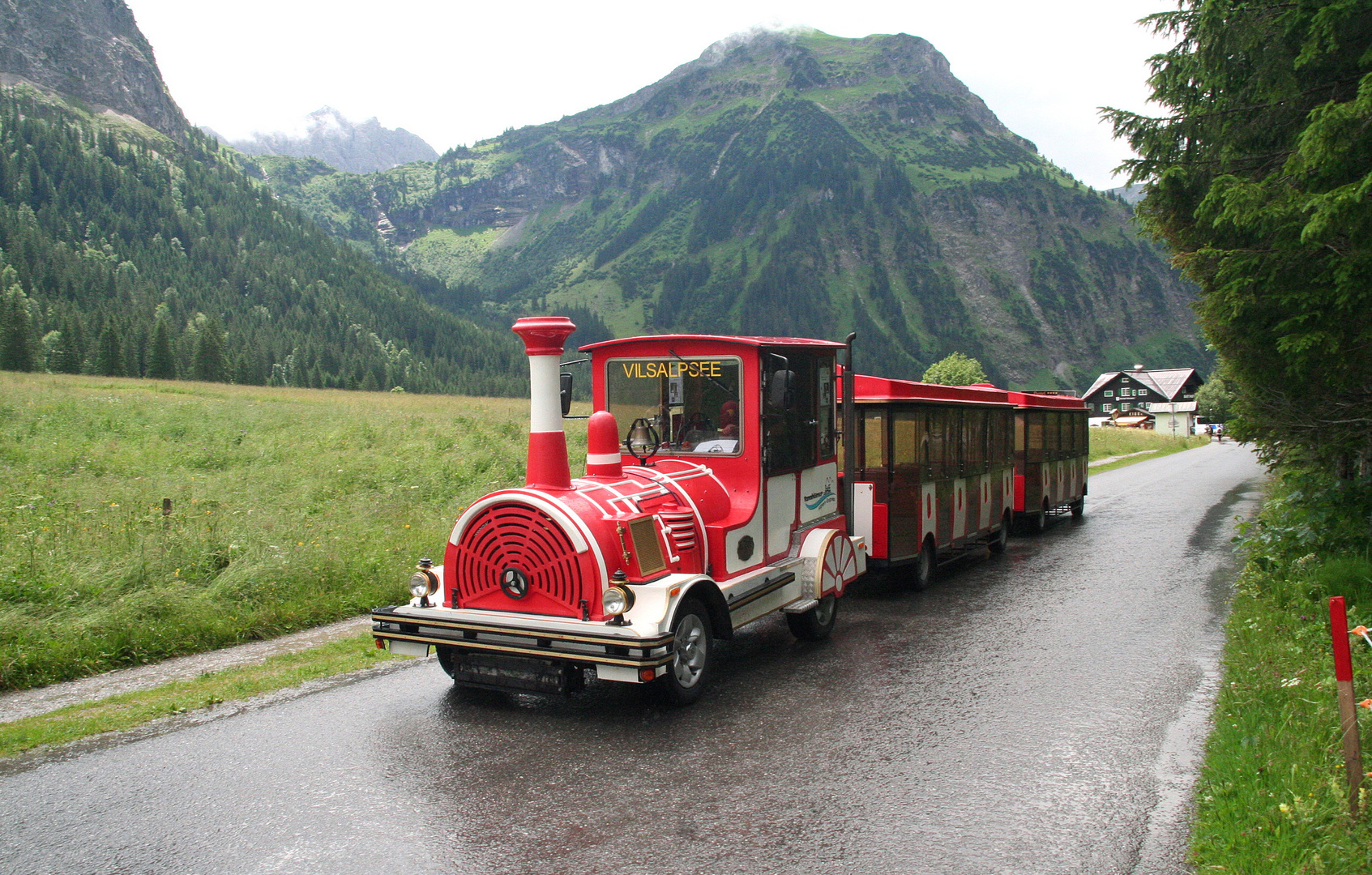 Von Tannheim zum Vilsalpsee 