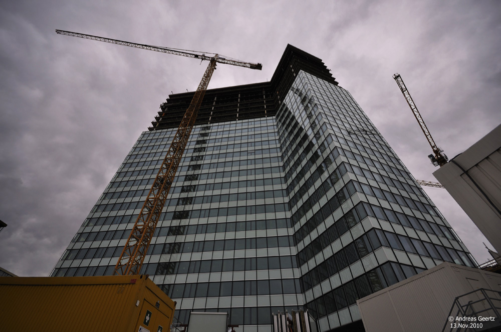 Von Unilever-Hochhaus zum Emporio Tower Nov. 2010