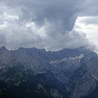 Von Wolken geküsste Zugspitze